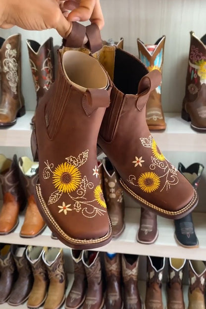 M9 Embroidered Flower Martin Boots